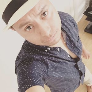 Meet your Posher, Alex